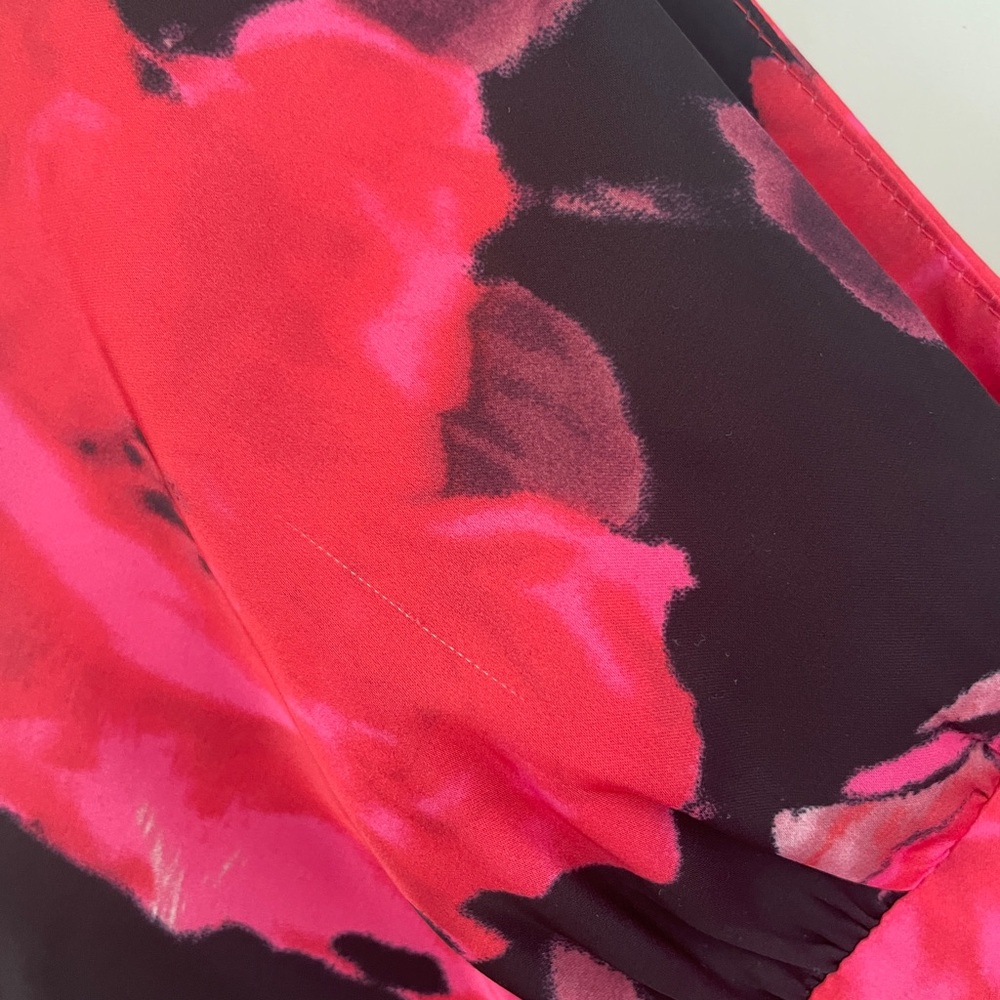 Lioness Harlow Mini Dress Red Floral - Picture 11 of 14